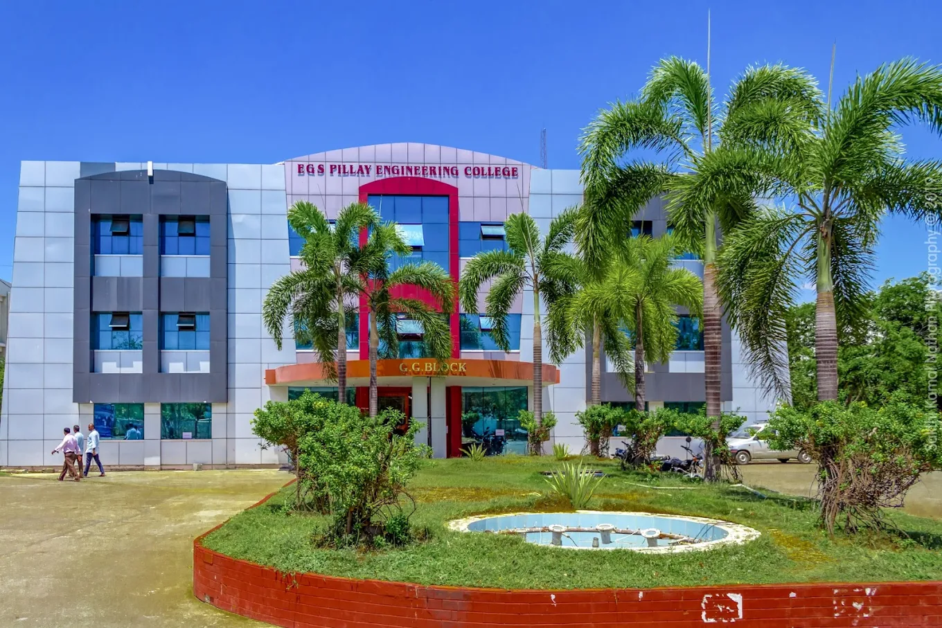 E.G.S. Pillay Engineering College (EGSPEC) campus gallery image 3