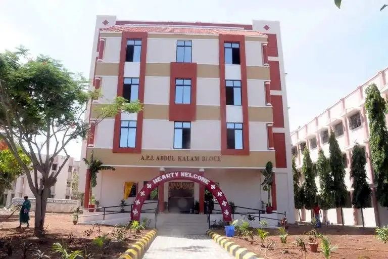 S.K.P Engineering College campus gallery image 4