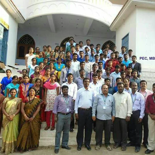 Priyadarshini Engineering College campus gallery image 2