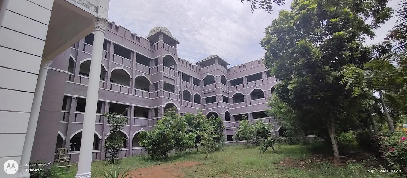 A.R.J. College of Engineering and Technology campus gallery image 2