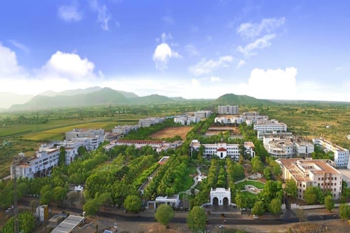 Dhanalakshmi Srinivasan College of Engineering Admission 2026 campus gallery image 1