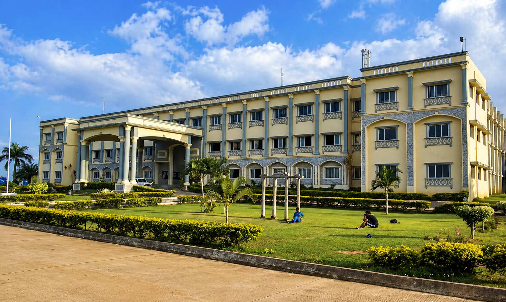 Sri Sairam Engineering College campus gallery image 1